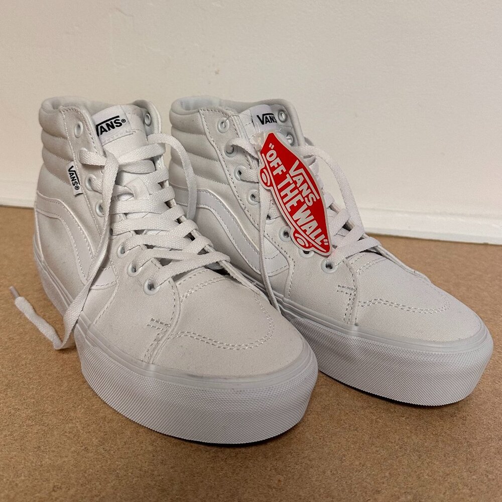 VANS Sk8-Hi Tapered Stackform White Canvas Platform Shoes Size 8.5W